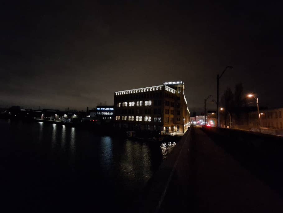 Samsung Galaxy A26: Objectif ultra-grand angle (0,5x)