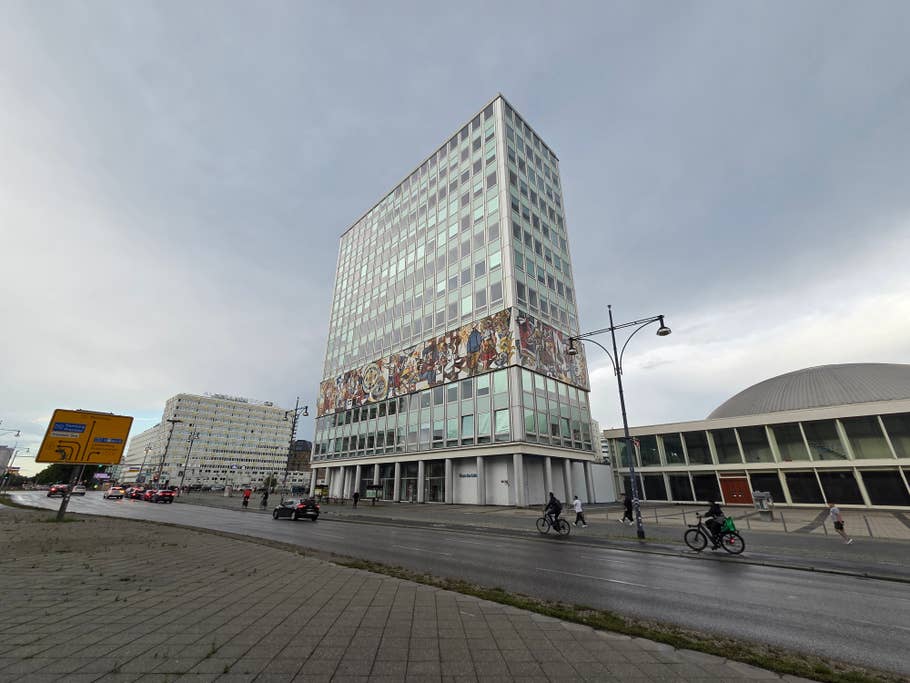 Samsung Galaxy Z Fold 7 : Objectif ultra-grand angle (0,6x)