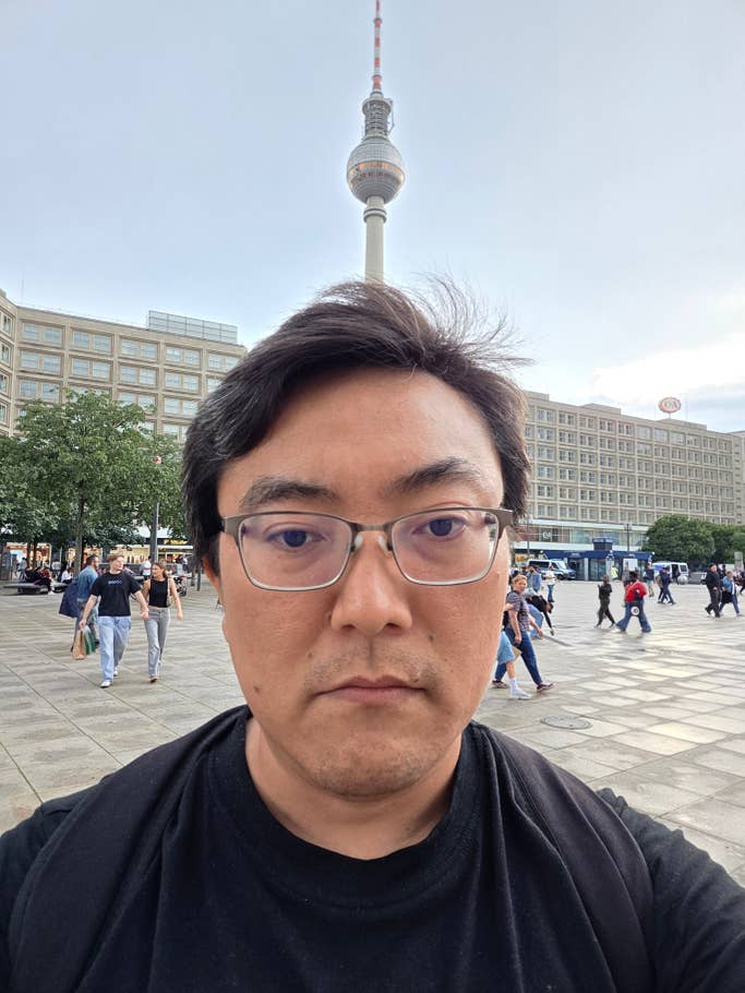 Samsung Galaxy Z Fold 7 : Selfie ultra-grand angle