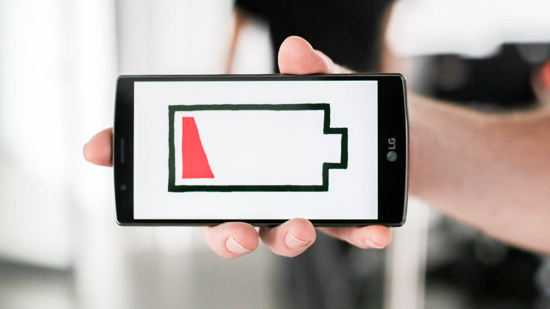 AndroidPIT LG G4 low battery hero 6