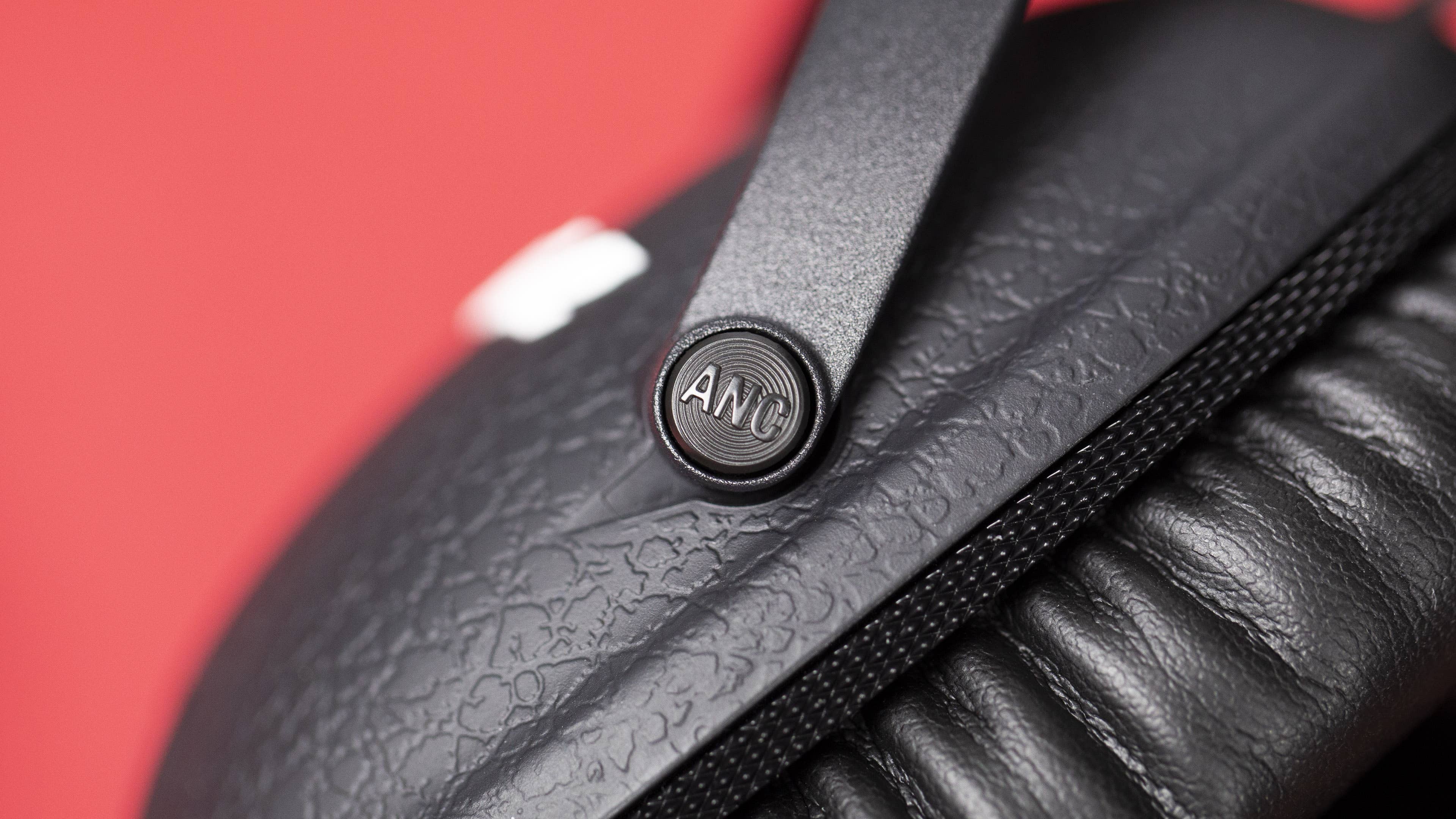 AndroidPIT Marshall Monitor II Button 2