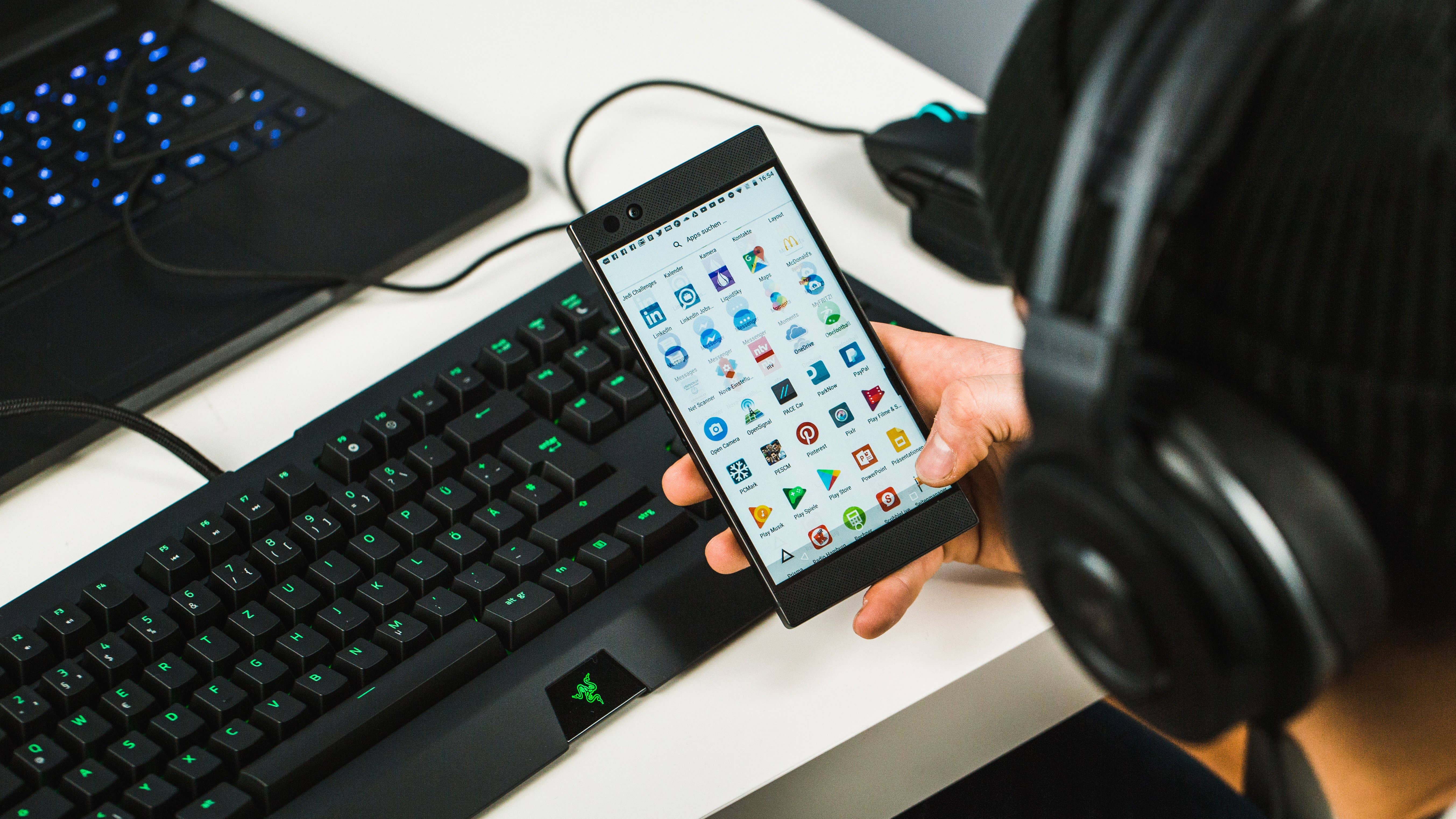 AndroidPIT Razer Phone Gaming hero 6806