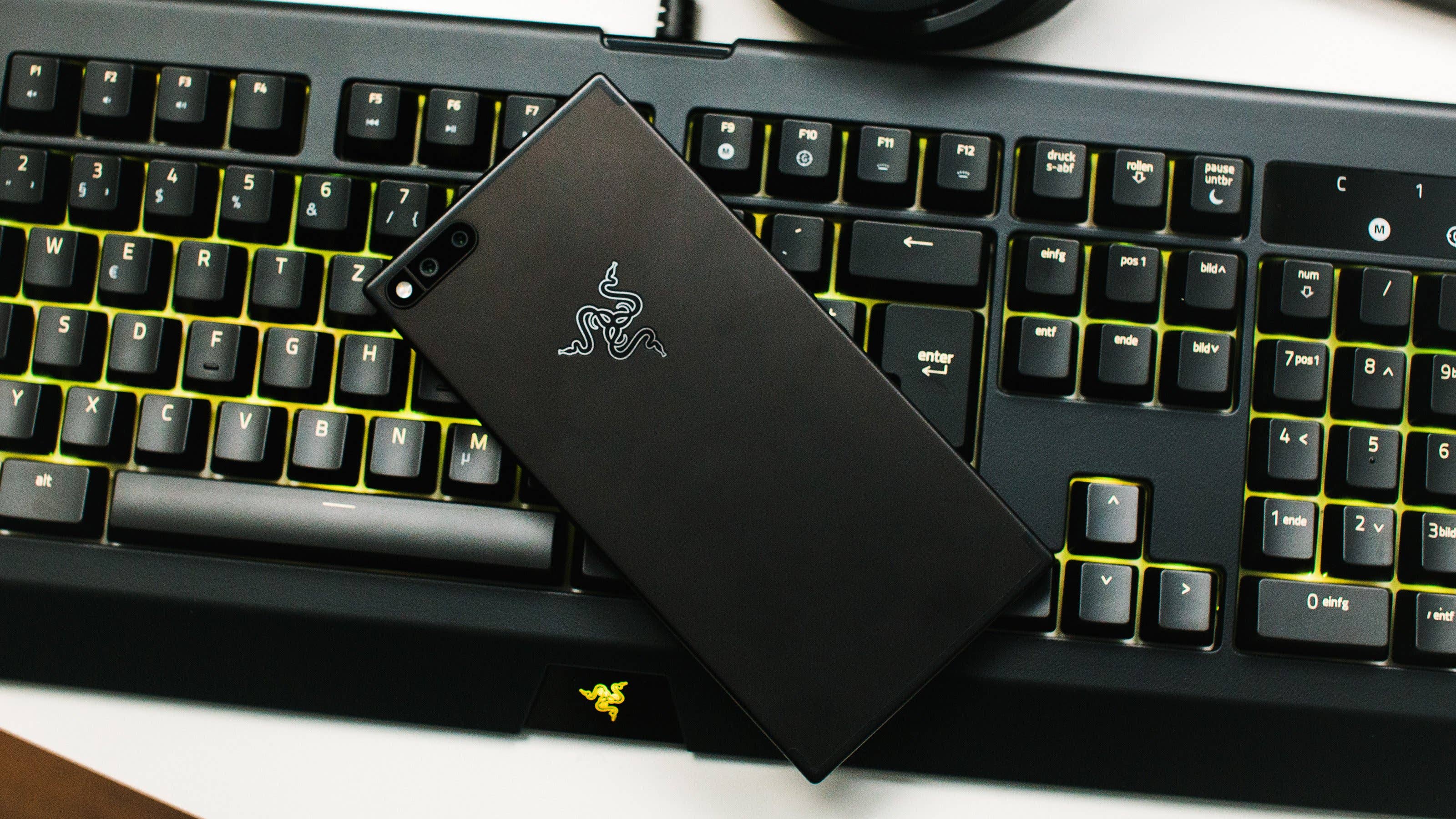 AndroidPIT Razer Phone Gaming hero 6848