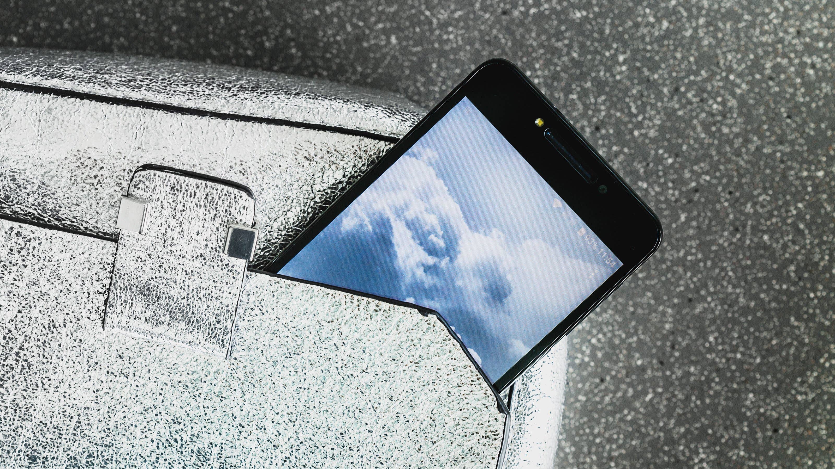 AndroidPIT alcatel a5 led 4359