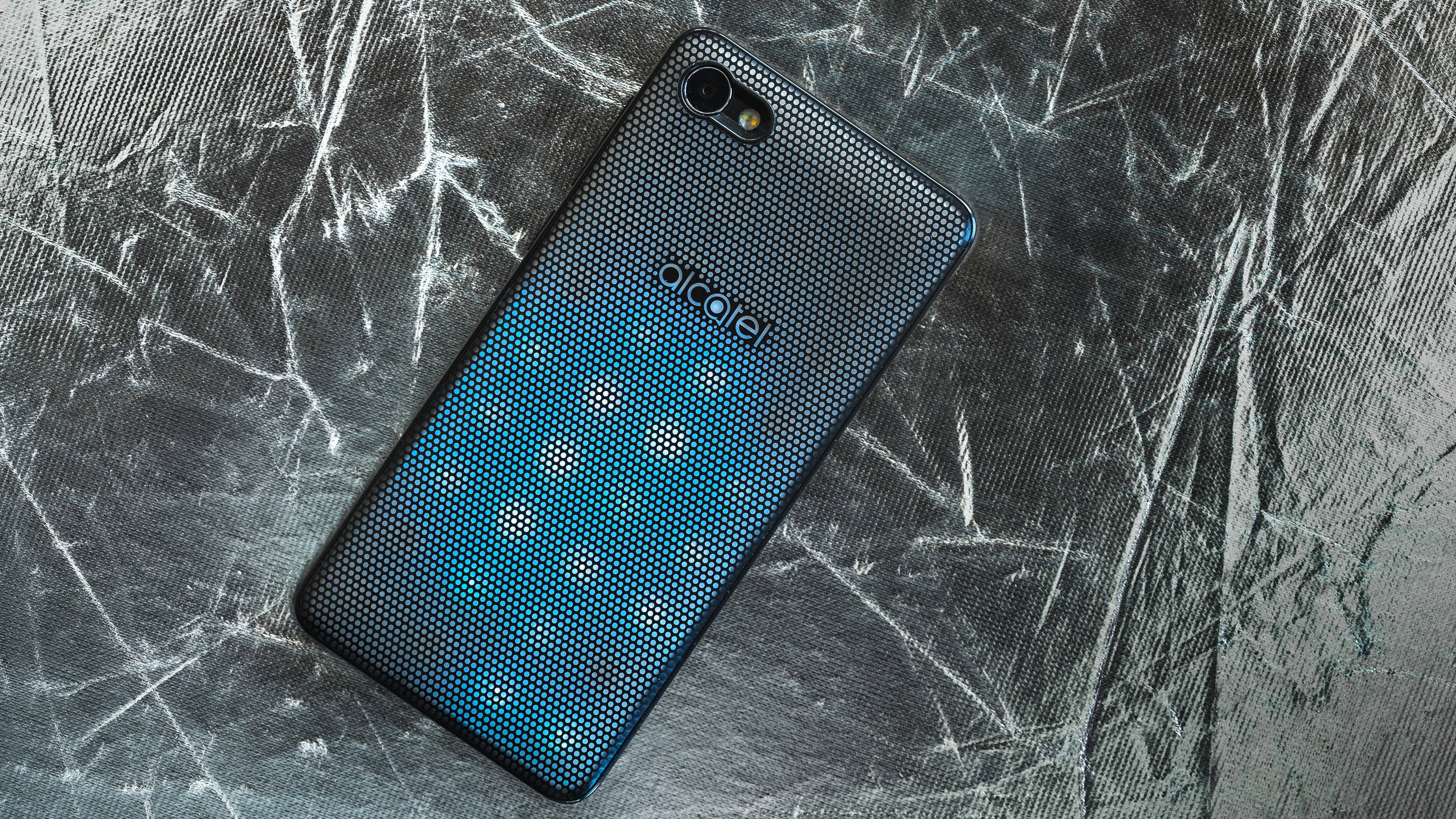 AndroidPIT alcatel a5 led 4378