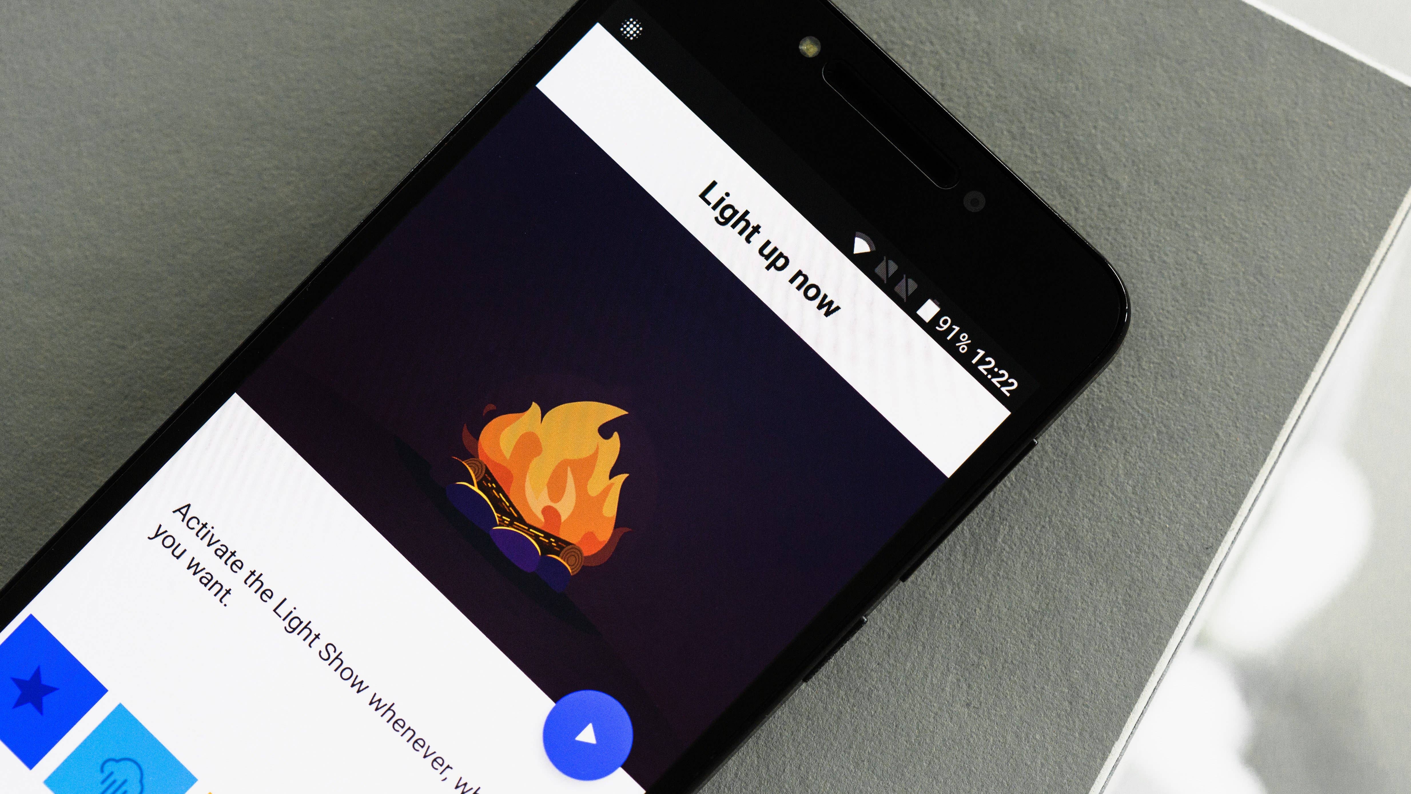 AndroidPIT alcatel a5 led 4449