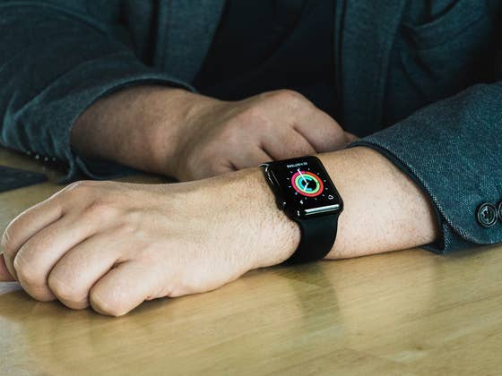 Comment activer la détection des chutes sur votre Apple Watch