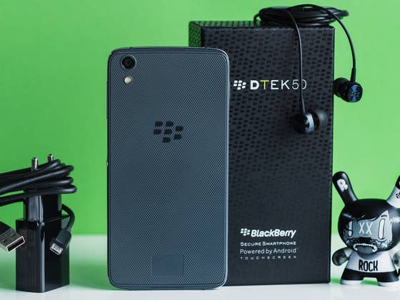 Test du BlackBerry DTEK50 : aucune extravagance et un r&eacute;sultat mitig&eacute;