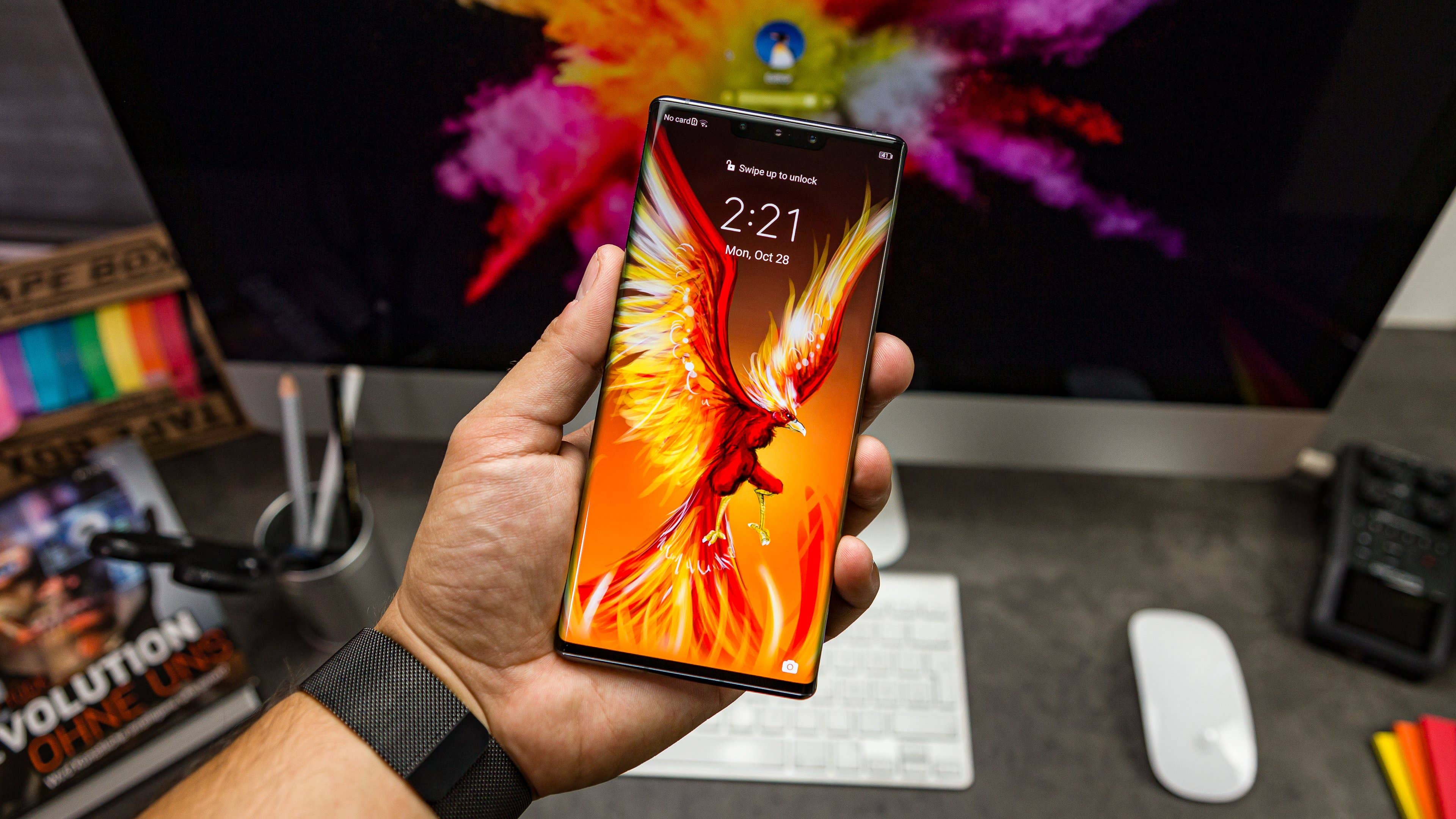 AndroidPIT huawei mate 30 pro hand front