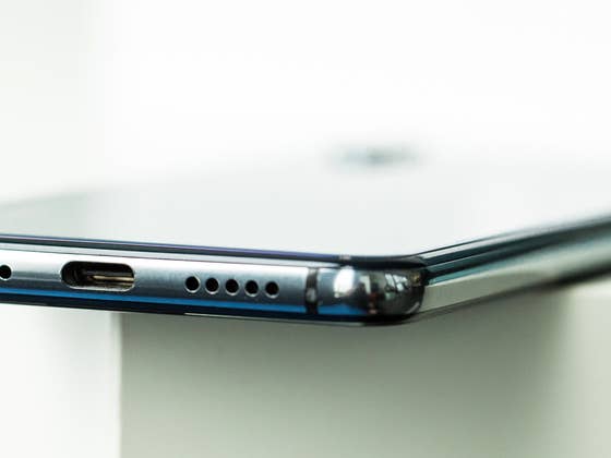 Non, le Huawei P20 n&rsquo;est pas un smartphone tr&egrave;s endurant