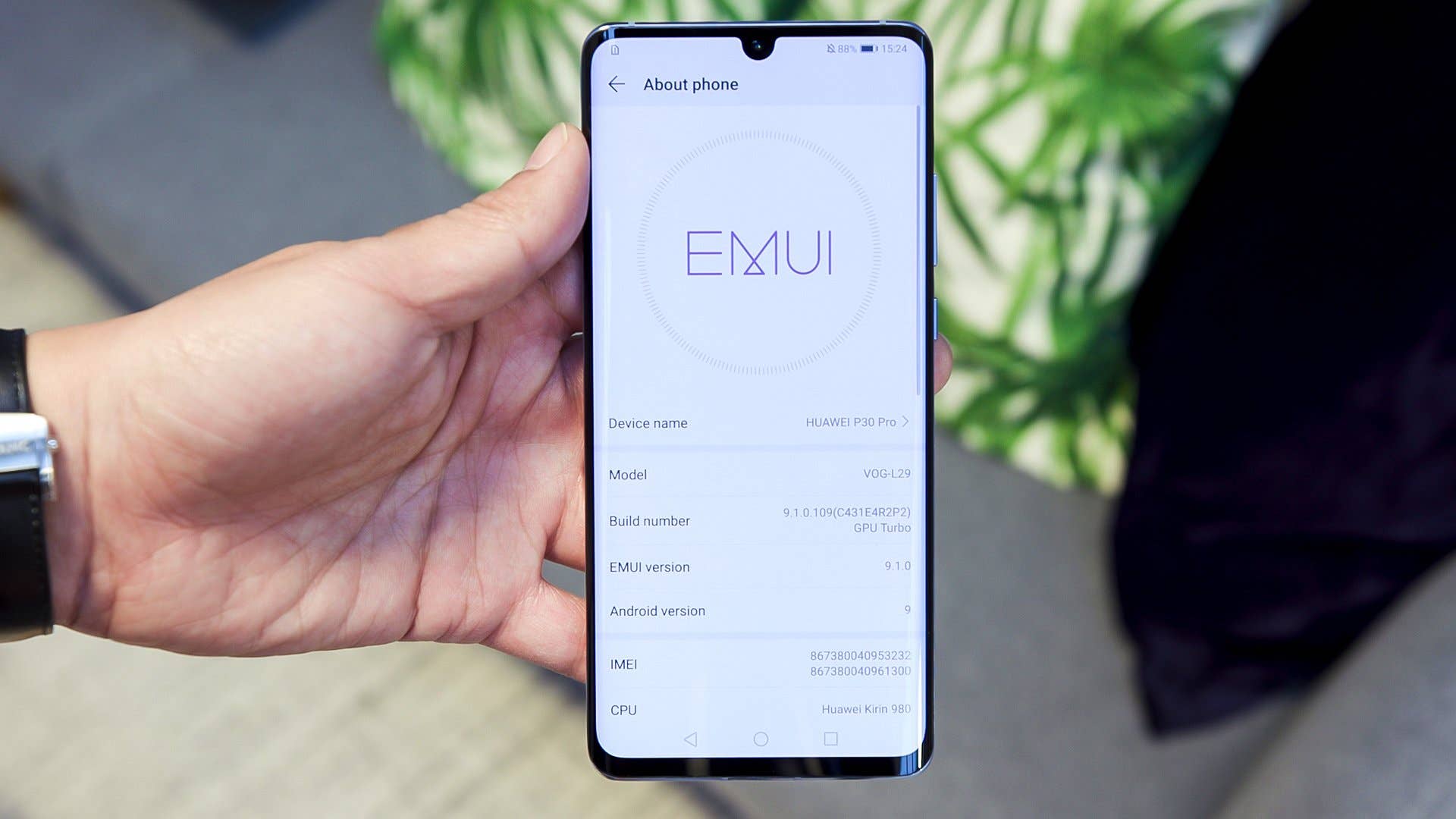 AndroidPIT huawei p30 pro front camera l3tg11