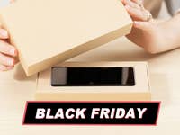 Buy_Smartphone_Black_Friday.jpg