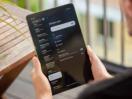 Android 14: Comment activer la fonction d’utilisateurs multiples sur votre smartphone et/ou tablette
