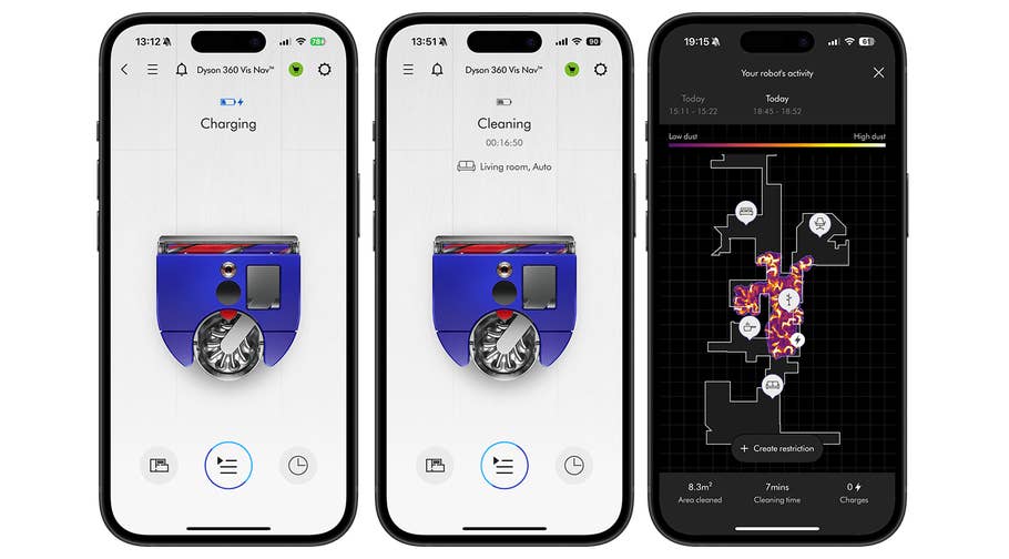 Trois écrans de smartphone montrant les fonctionnalités de lu0027application Dyson 360 Vis Nav : Chargement, Nettoyage et carte du0027activité.