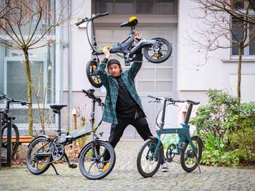 Foldable-E-Bikes-NextPit-Hero-Picture.jpg