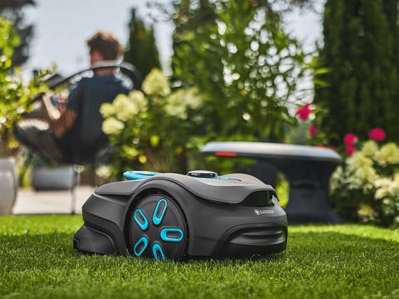 Voici la nouvelle tondeuse robot sans câble périphérique de Gardena