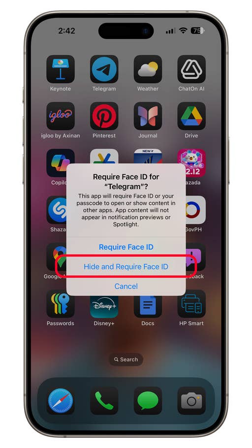 Écran du0027iPhone affichant une invite Face ID pour lu0027application Telegram avec des options pour exiger Face ID ou annuler.