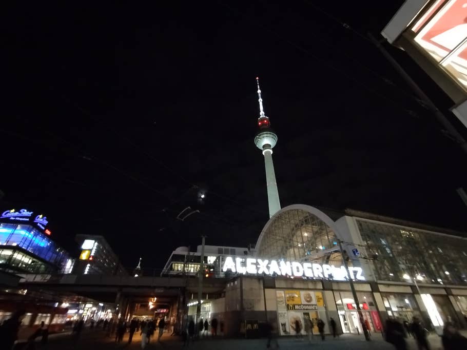 Xiaomi Redmi Note 13 4G: Objectif ultra-grand angle (0,6x)