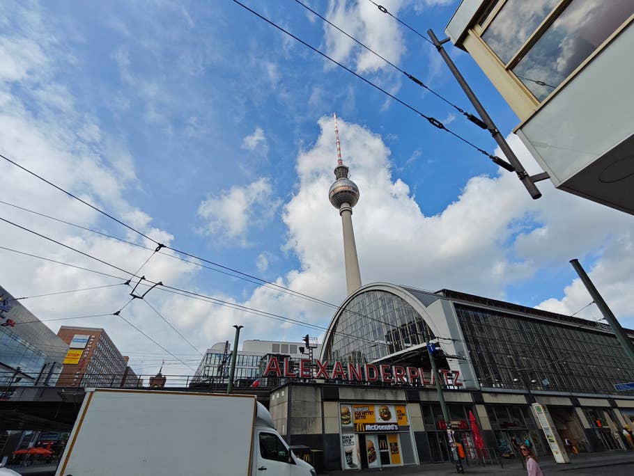 Poco F6 Pro: Objectif ultra-grand angle (0,6x)