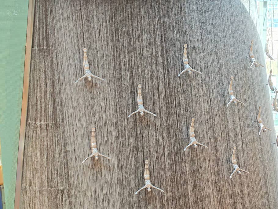 Poco F6:  Objectif principal (zoom numérique 2x)