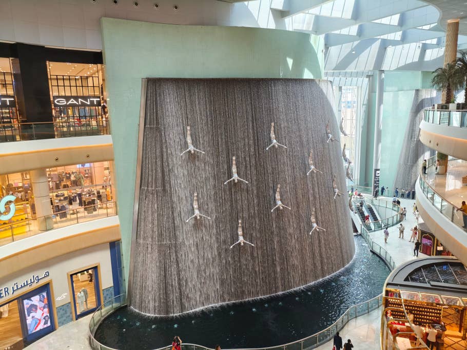 Poco F6:  Objectif principal