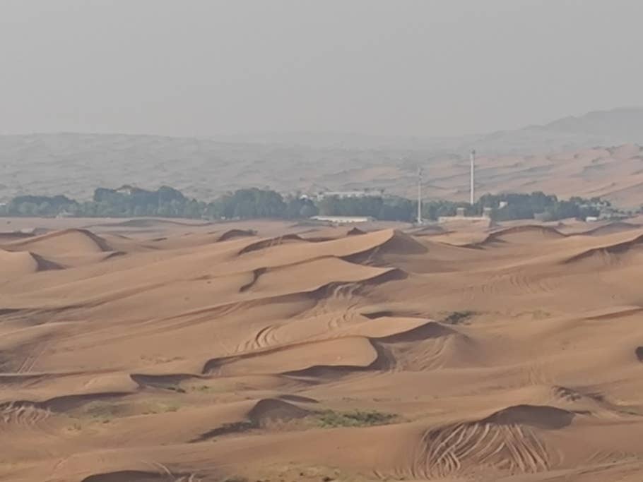 Poco F6 Pro: Objectif principal (zoom numérique 10x)