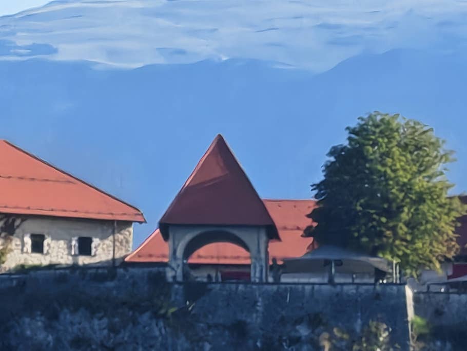 Honor Magic V3 : Téléobjectif (zoom numérique 50x)