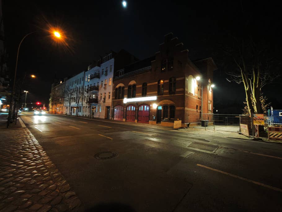 Xiaomi 15 Ultra: Objectif ultra-grand angle (0,6x)