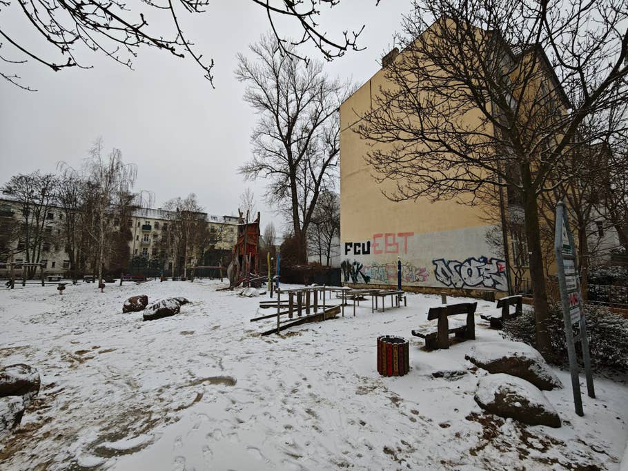 Xiaomi 15 Ultra: Objectif ultra-grand angle (0,6x)