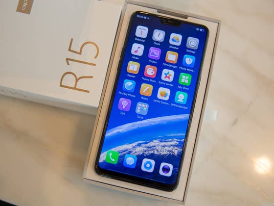 L’Oppo R15 est la preuve que le milieu de gamme peut briller