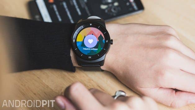 LG G Watch R fr 5