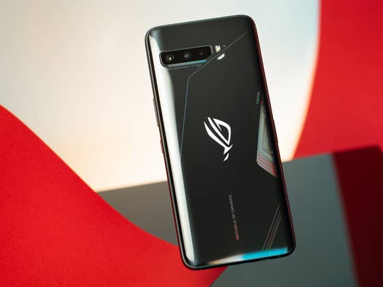 Test de l&rsquo;Asus ROG Phone 3: Le smartphone gaming le plus puissant et le plus grand public