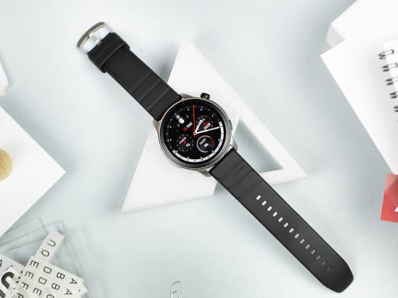 Le Cyber Monday fait chuter le prix de ces smartwatchs Apple, Samsung, Garmin ou Fitbit