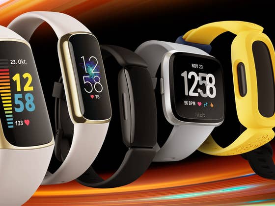 Les meilleurs bracelets connect&eacute;s et montres connect&eacute;es Fitbit en 2024