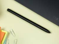 NextPit_Galaxy_Tab_S8_Ultra_S_Pen.jpg