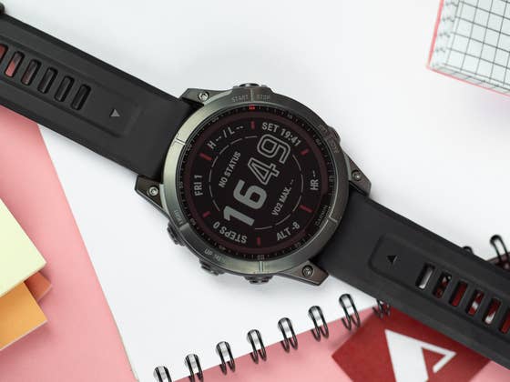 Test de la Garmin Fenix 7: Une smartwatch de fitness outdoor sans compromis
