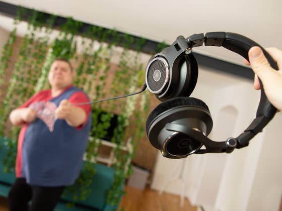 Test du OneOdio Monitor 80: Un tr&egrave;s bon casque filaire et pas cher pour audiophiles d&eacute;butants