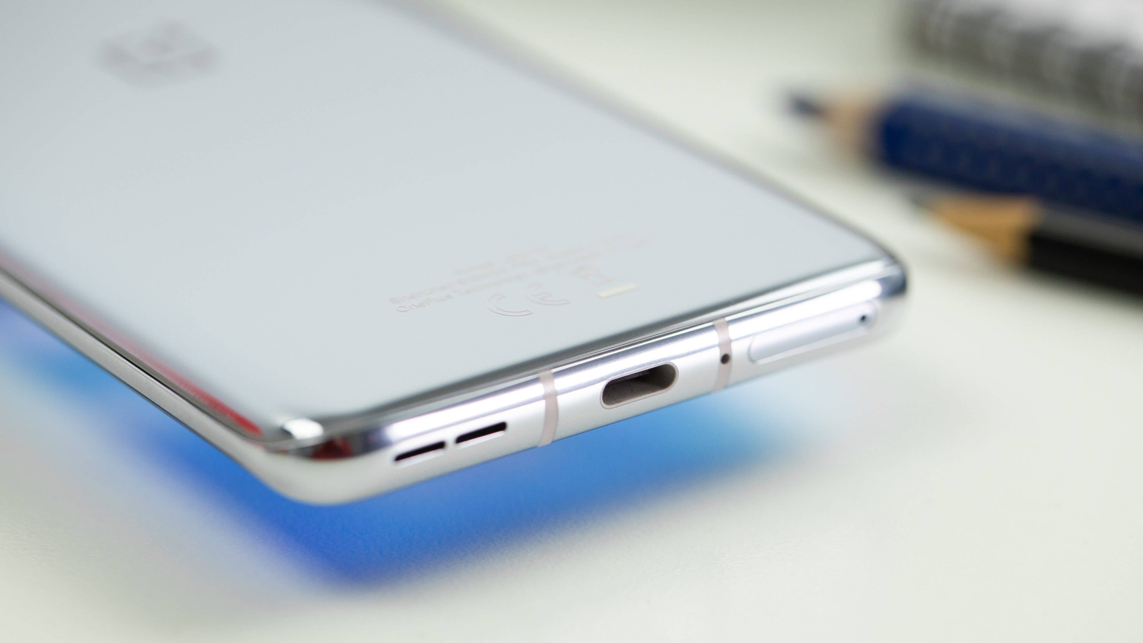 NextPit OnePlus 9 Pro usb