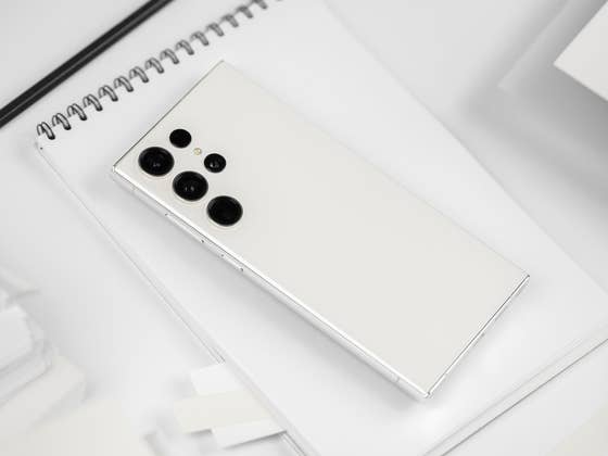 One UI 6.1 arrive sur les Samsung Galaxy S23, mais sans ces fonctionnalités-clés