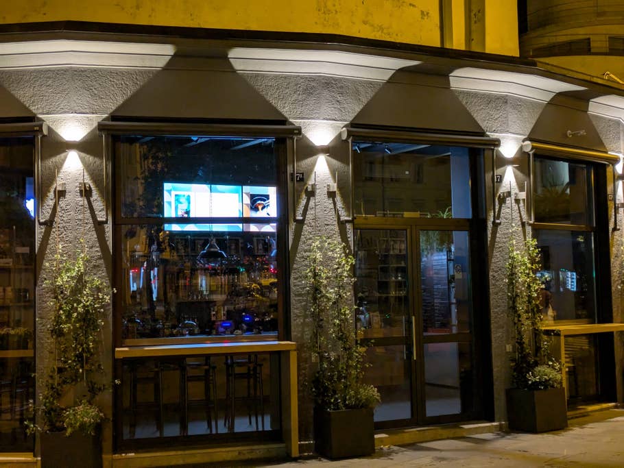 Google Pixel 8a: Objectif principal (zoom numérique 2x)