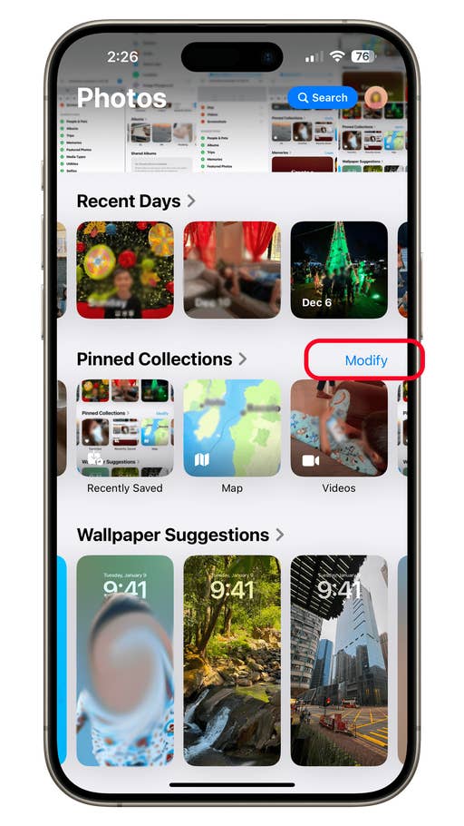 iPhone affichant lu0027application Photos avec des options pour Jours récents, Collections épinglées et Suggestions de fonds du0027écran.