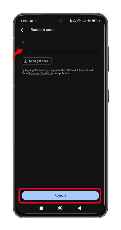 Écran de lu0027application Google affichant u0027Code à échangeru0027 avec une option u0027Scanner la carte-cadeauu0027 et un bouton u0027Échangeru0027.