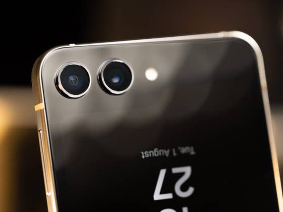 Le Samsung Galaxy Z Flip 6 aurait un impressionnant module photo