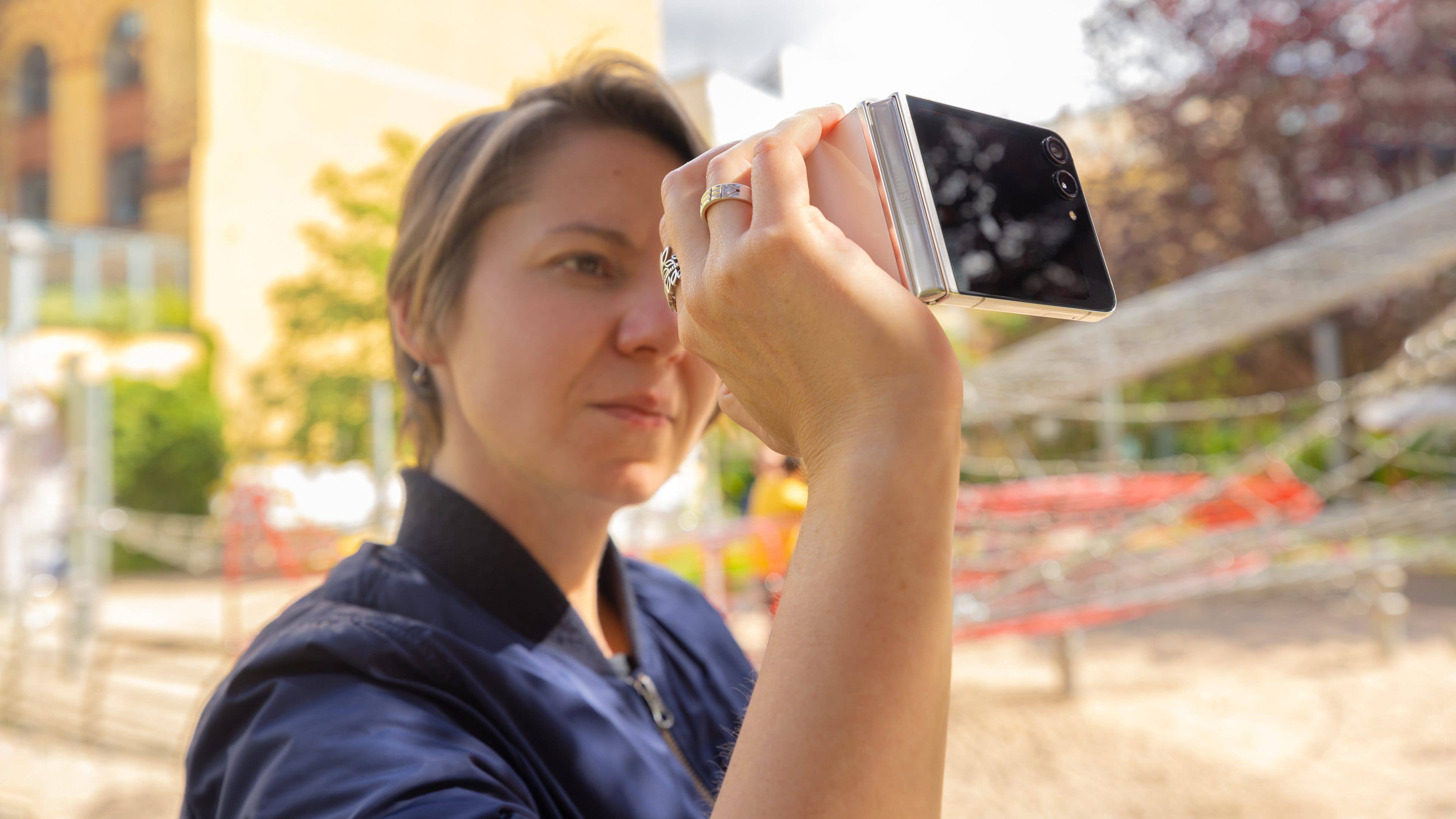 Samsung Galaxy Z Flip 5 Samsung Galaxy Z Flip 5