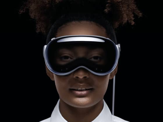 Le casque Apple Vision Pro va enfin arriver en France… &agrave; 4000 euros