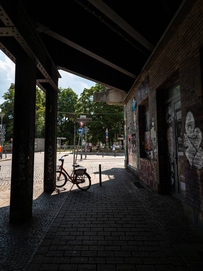 Xperia 1 Mark V Photos RAW