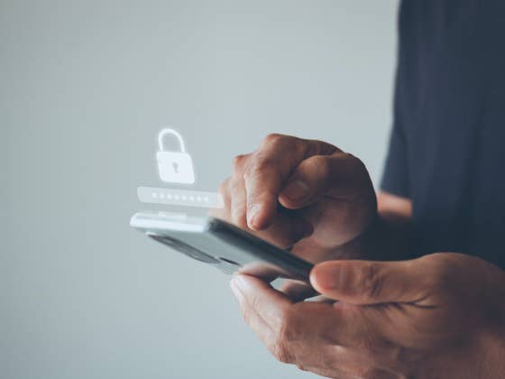 Comment gérer les mots de passe enregistrés de votre compte Google sur Android et iOS