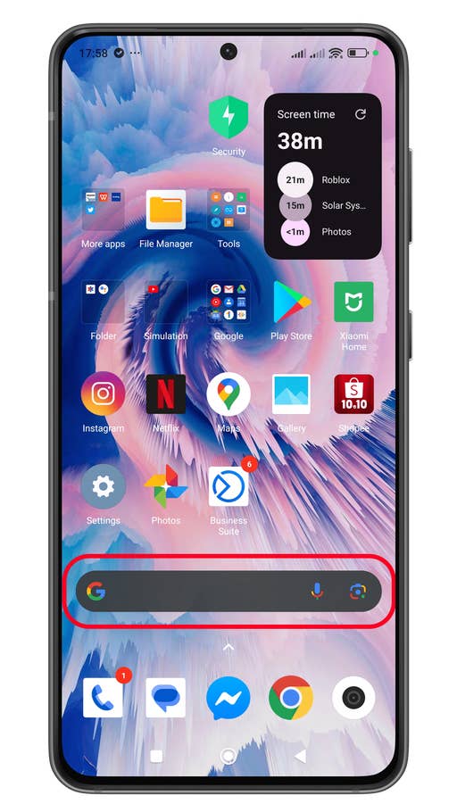 Écran du0027accueil du0027un smartphone Android avec diverses icônes du0027applications et une barre de recherche Google.