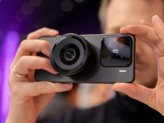 Le Xiaomi 15 Concept est un appareil photo avec un léger zeste de smartphone