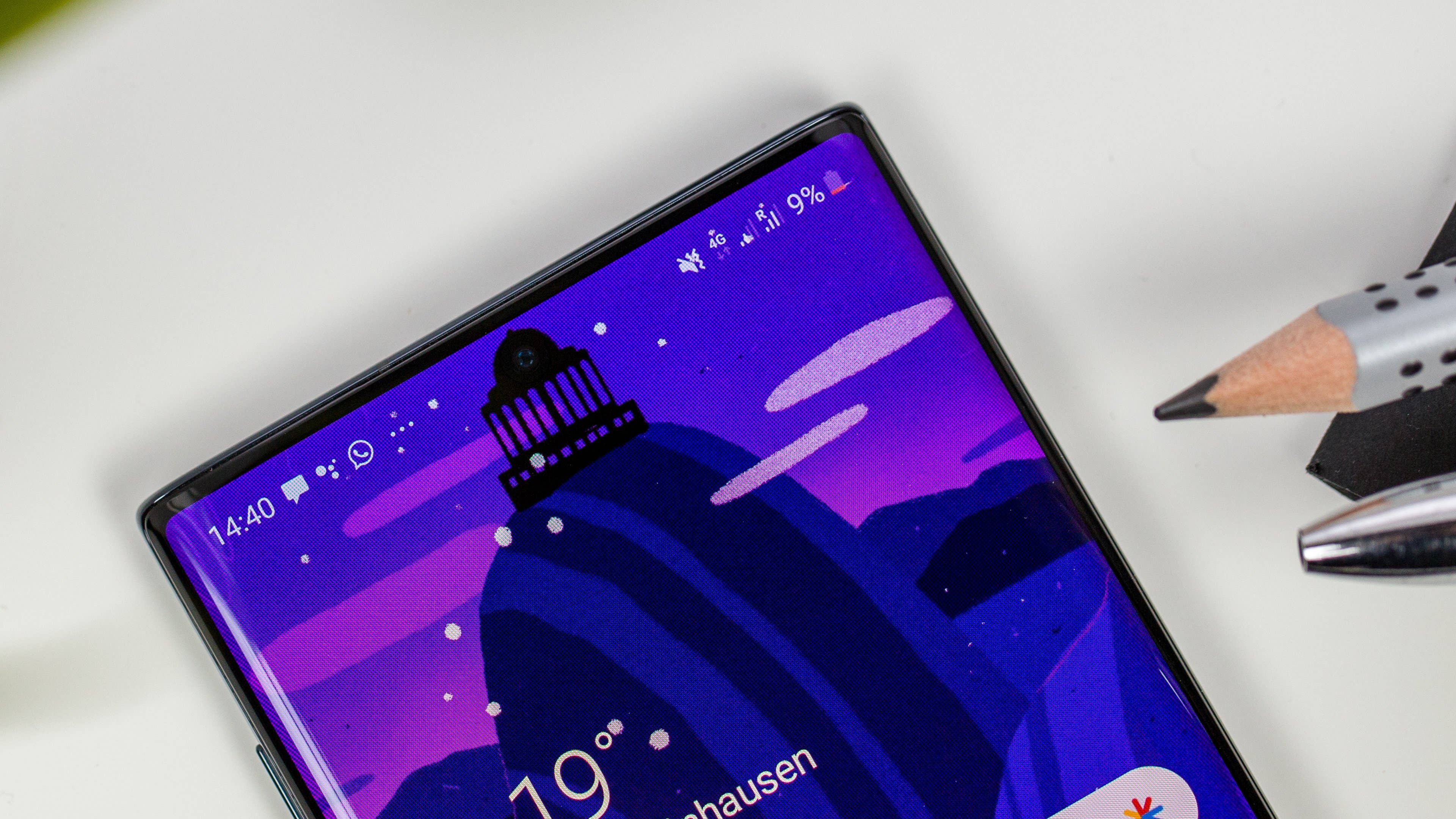 androidpit samsung galaxy note 10 front camera